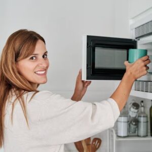 Microwave Cooking Safety - Practical Tips I Learned to Avoid Common Kitchen Mistakes